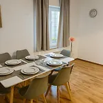 Grosses In Siegen-kreuztal Auch Fuer Monteure Kreuztal