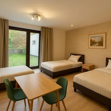 Grosses In Siegen-kreuztal Auch Fuer Monteure