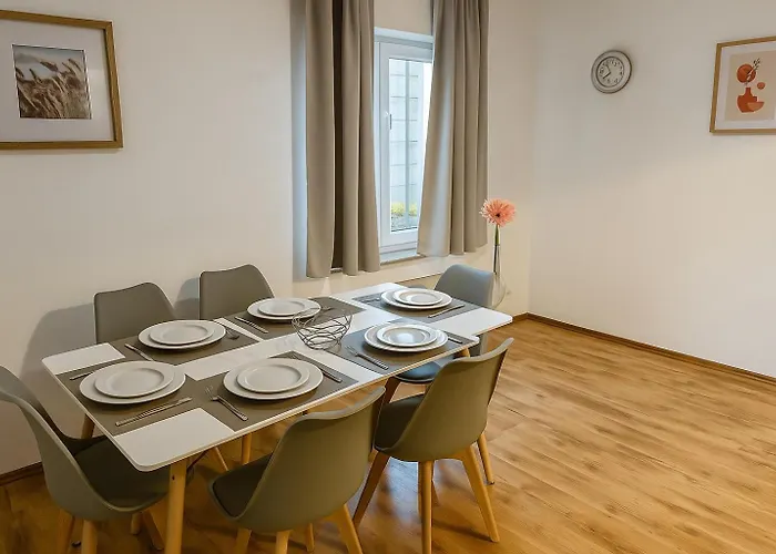 Grosses In Siegen-kreuztal Auch Fuer Monteure Kreuztal