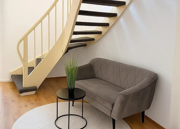 Grosses In Siegen-kreuztal Auch Fuer Monteure 홈스테이