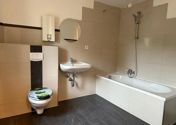 Grosses In Siegen-kreuztal Auch Fuer Monteure Kreuztal